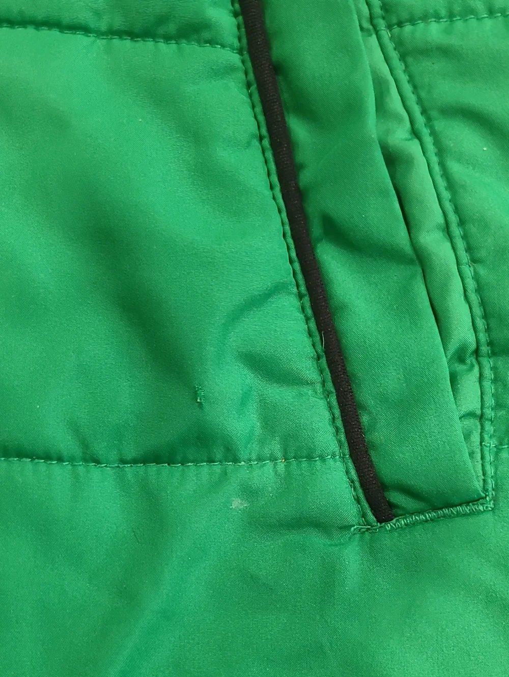 Carter Green Puffer Vest with Front Zipper Artic Exploation Team Size 7